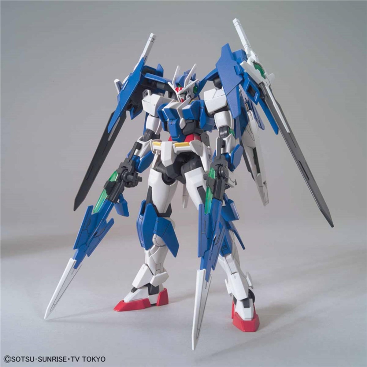 kinh-nghiem-chon-tu-trung-bay-mo-hinh-gundam-3