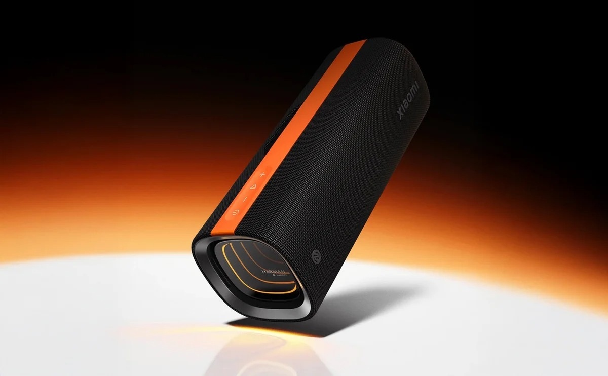 nut-eq-tren-loa-bluetooth-dung-de-lam-gi-4