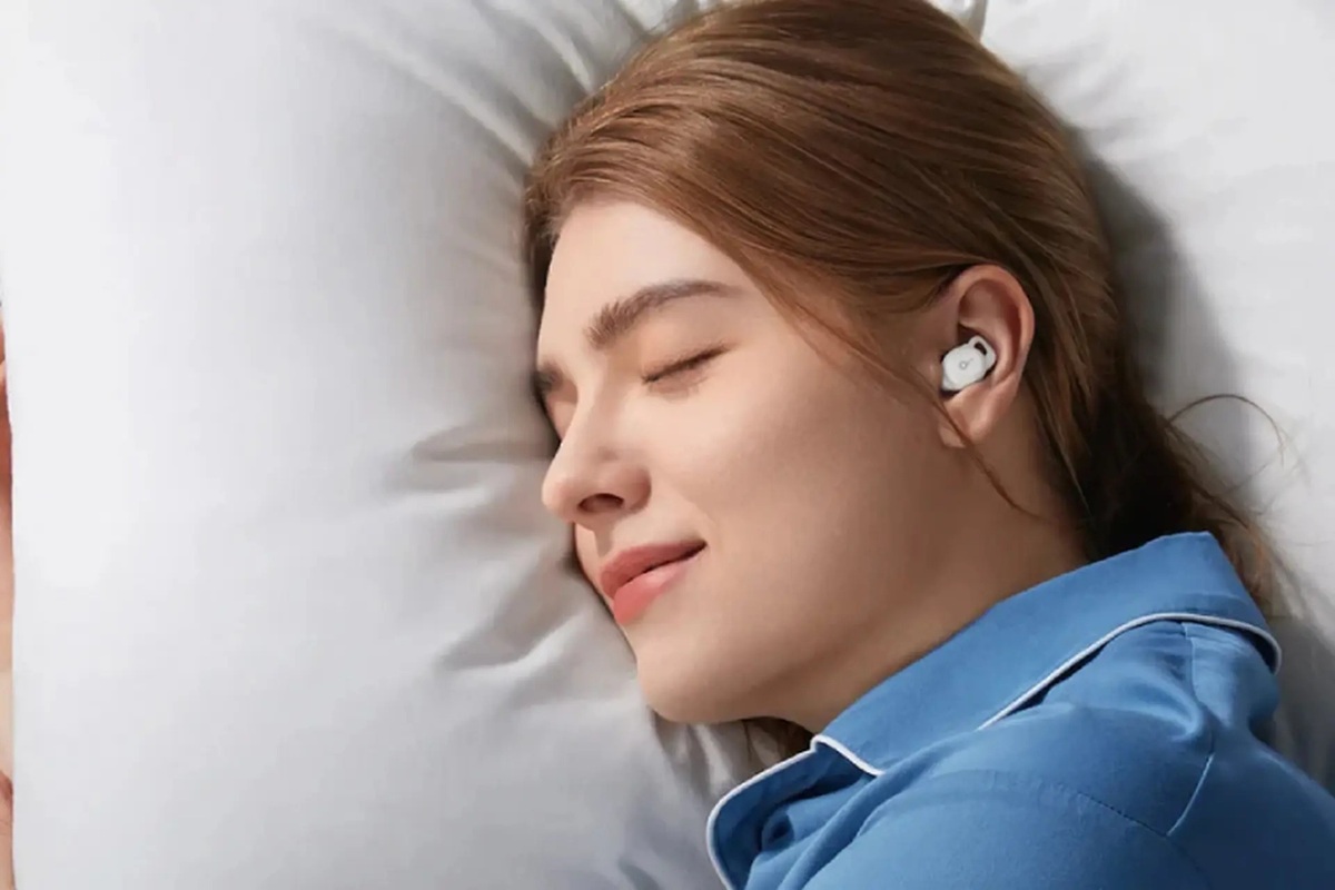 dung-tai-nghe-bluetooth-co-hai-khong-2