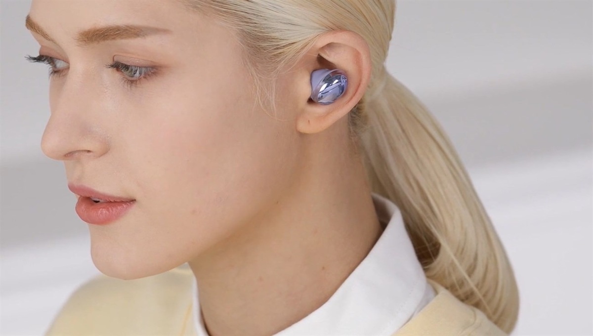 dung-tai-nghe-bluetooth-co-hai-khong-4